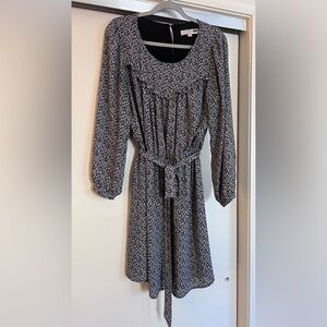 LOFT Monochrome Floral Long Sleeve Dress